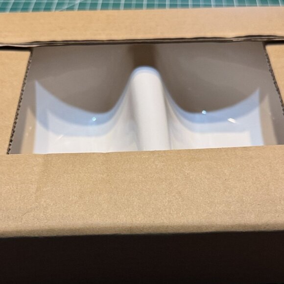 Pfaltzgraff Winterberry Divided Vegetable Dish 2 Compartments Microwave & Dishwa - Picture 3 of 6